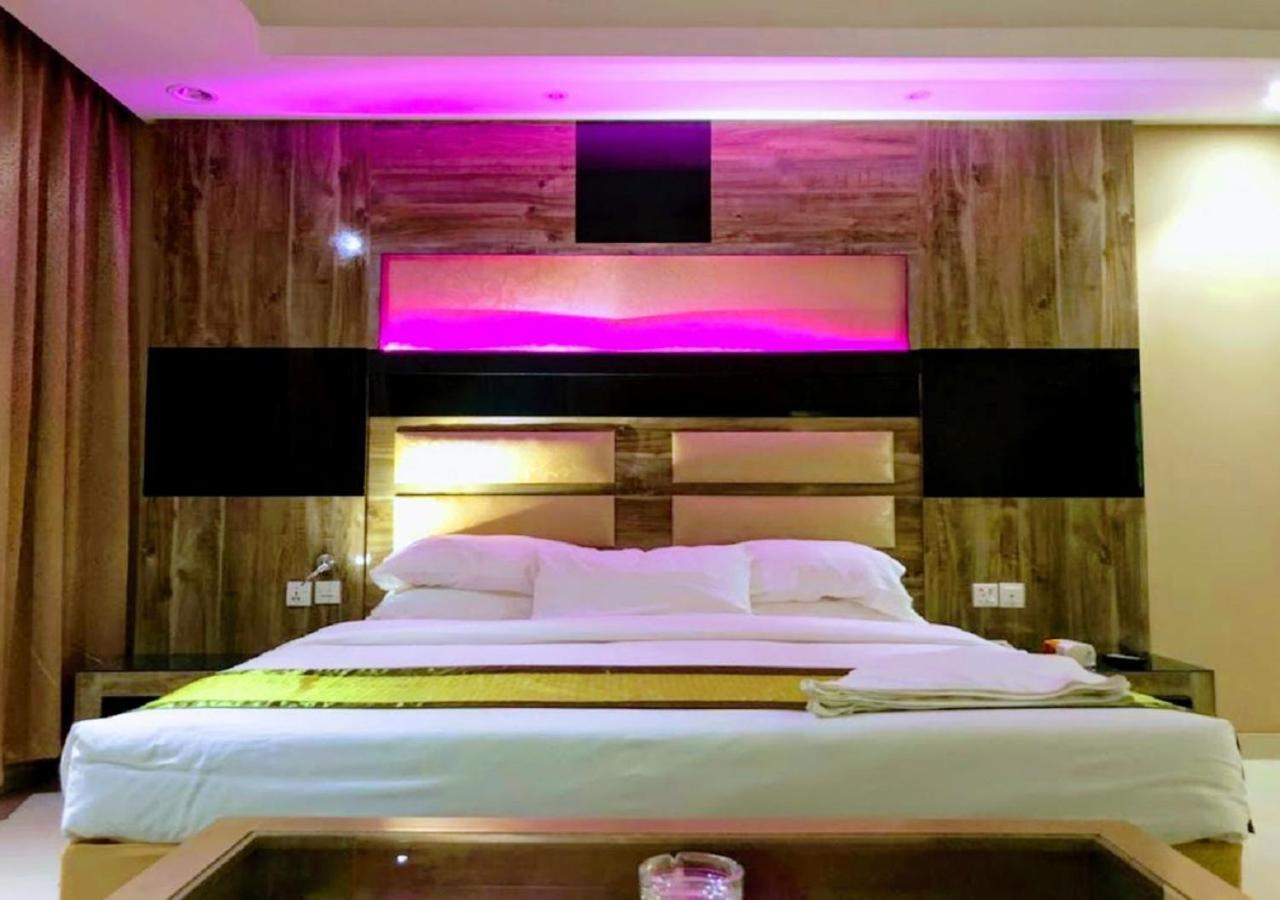 Al- Reef Hotel Jeddah Exterior photo